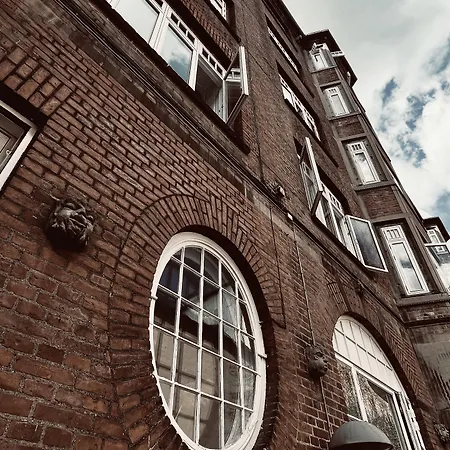 Savoy Hotel 3*